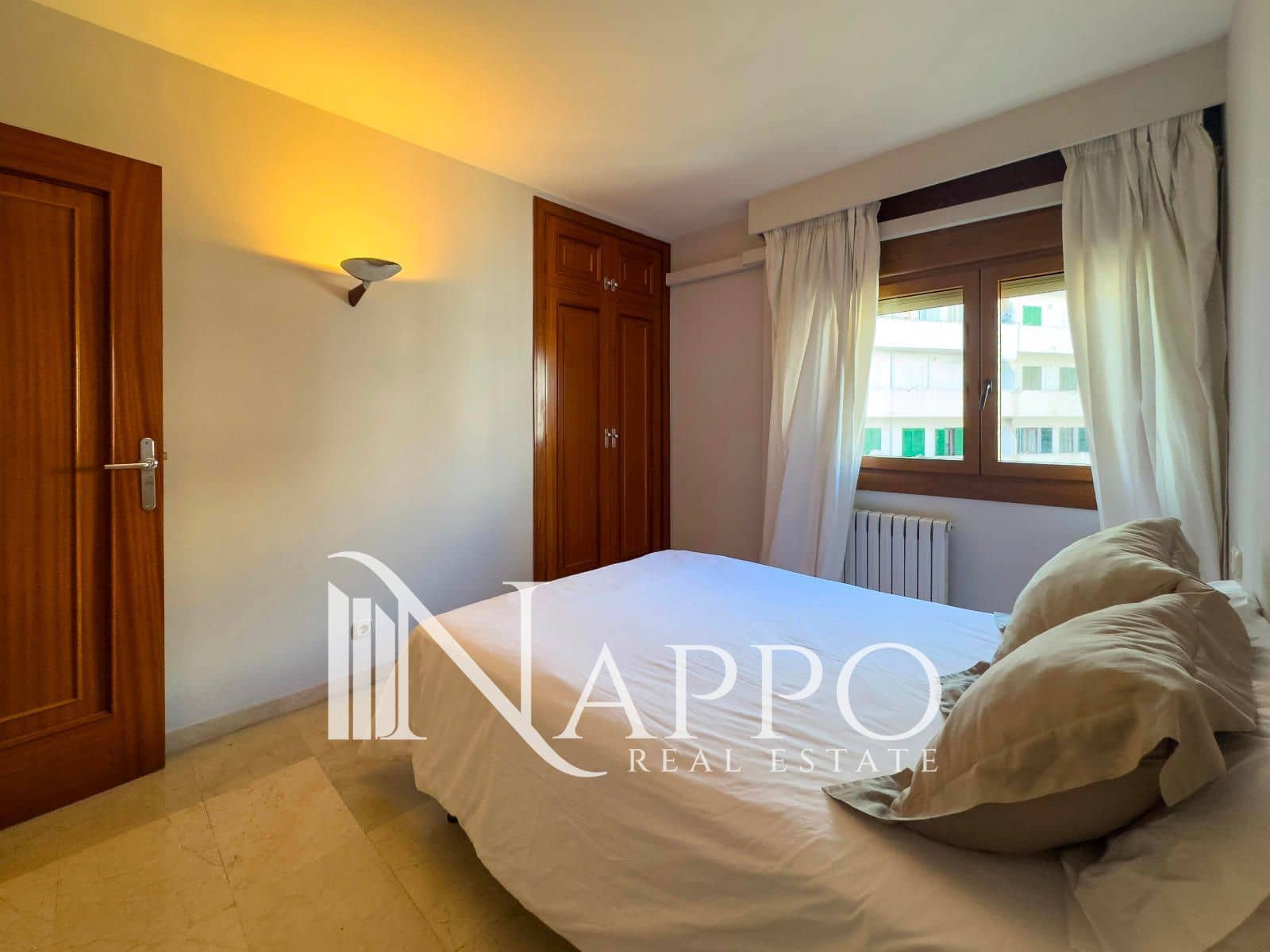 2 bedroom Flat for rent in Palma de Mallorca with garage - € 1,600 (Ref: 9841729)