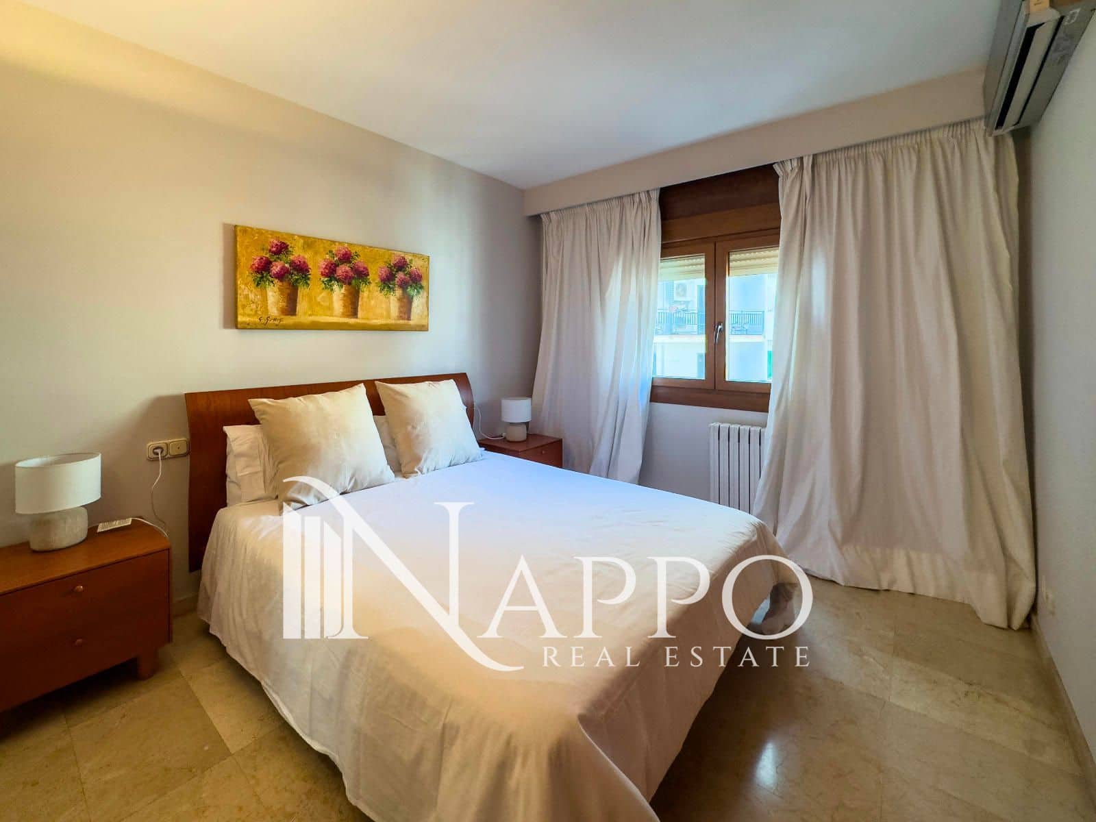 2 bedroom Flat for rent in Palma de Mallorca with garage - € 1,600 (Ref: 9841729)