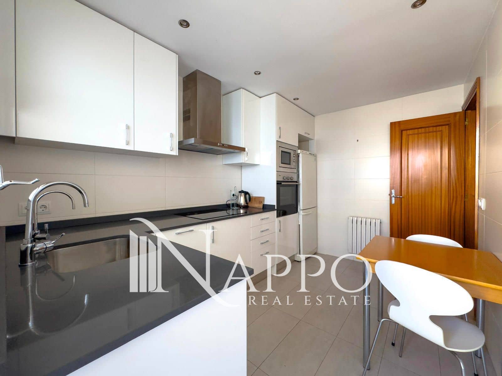 2 bedroom Flat for rent in Palma de Mallorca with garage - € 1,600 (Ref: 9841729)