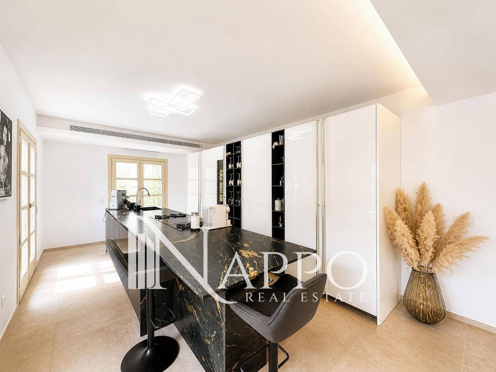 5 bedroom Townhouse for rent in Costa de la Calma with pool garage - € 8,000 (Ref: 9844484)