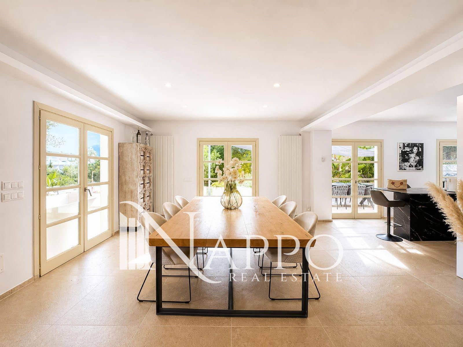 5 bedroom Townhouse for rent in Costa de la Calma with pool garage - € 8,000 (Ref: 9844484)