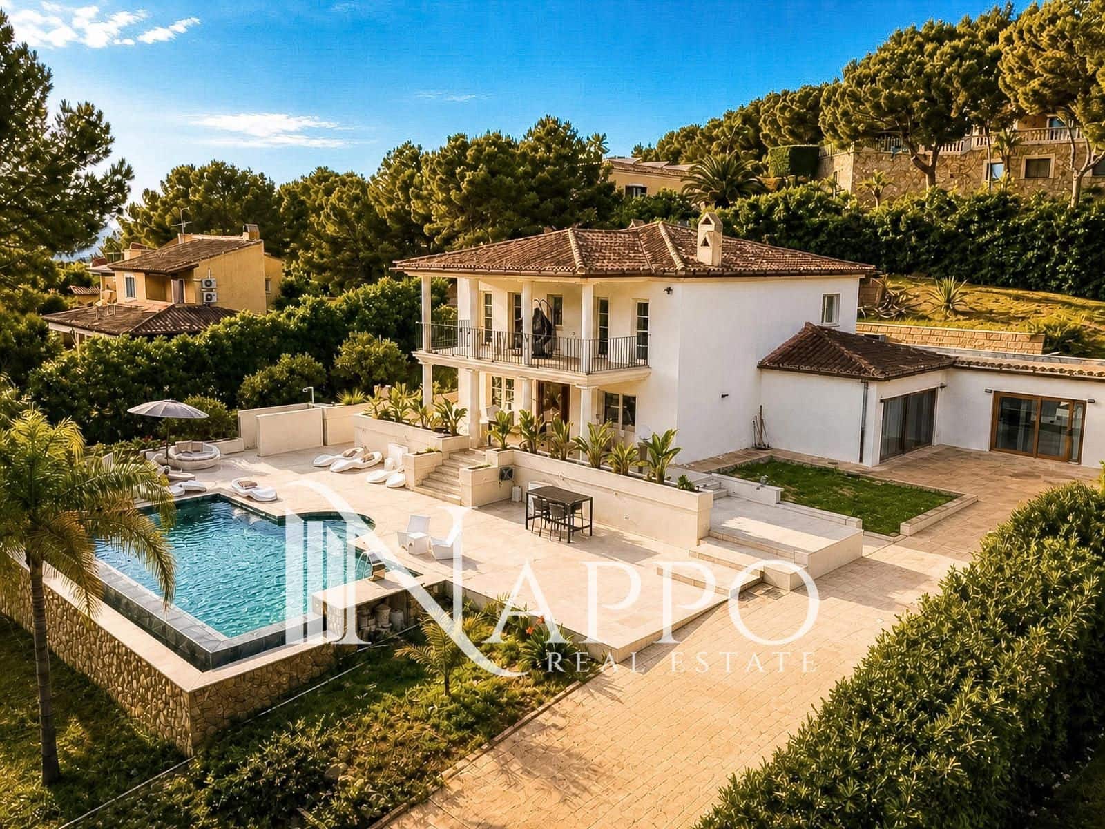 5 bedroom Townhouse for rent in Costa de la Calma with pool garage - € 8,000 (Ref: 9844484)