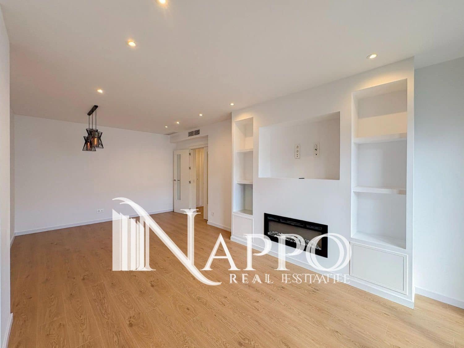 3 bedroom Flat for rent in Palma de Mallorca with pool garage - € 2,000 (Ref: 9848125)