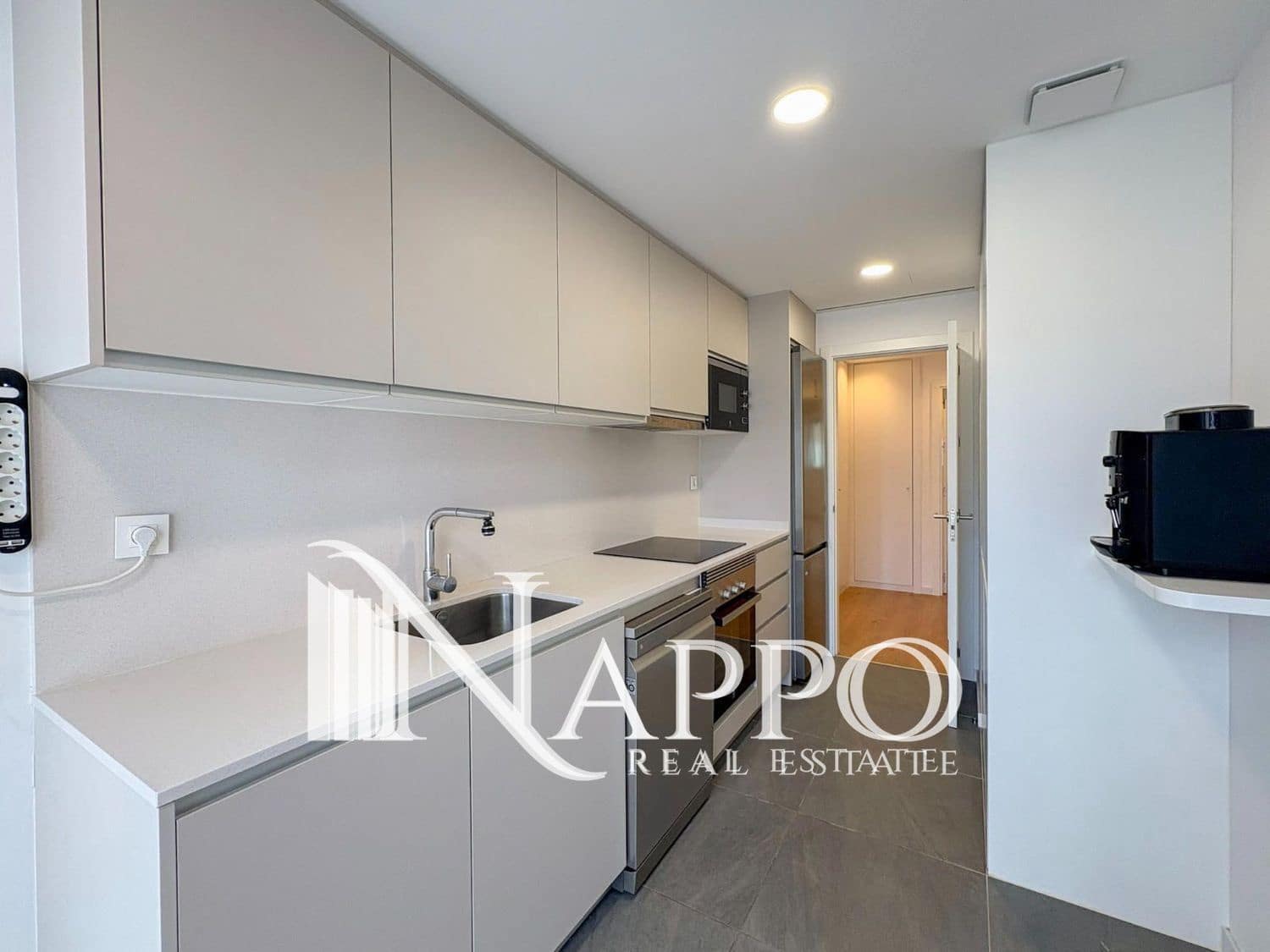 3 bedroom Flat for rent in Palma de Mallorca with pool garage - € 2,000 (Ref: 9848125)