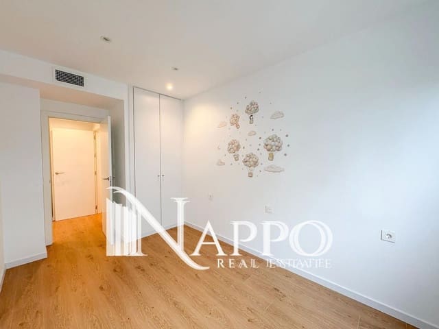 3 bedroom Flat for rent in Palma de Mallorca with pool garage - € 2,000 (Ref: 9848125)