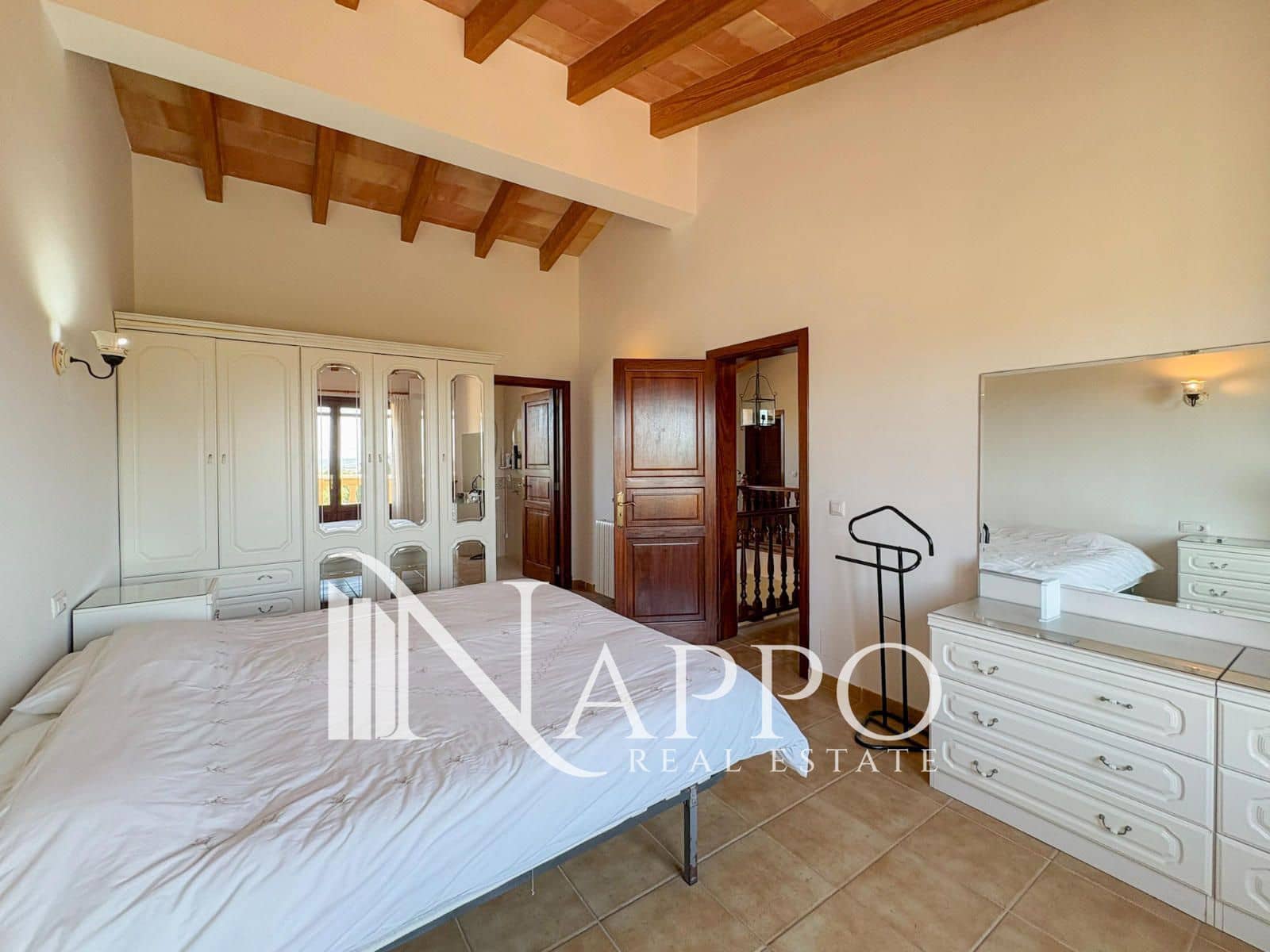 5 bedroom Villa for sale in Felanitx with pool garage - € 1,350,000 (Ref: 9850361)