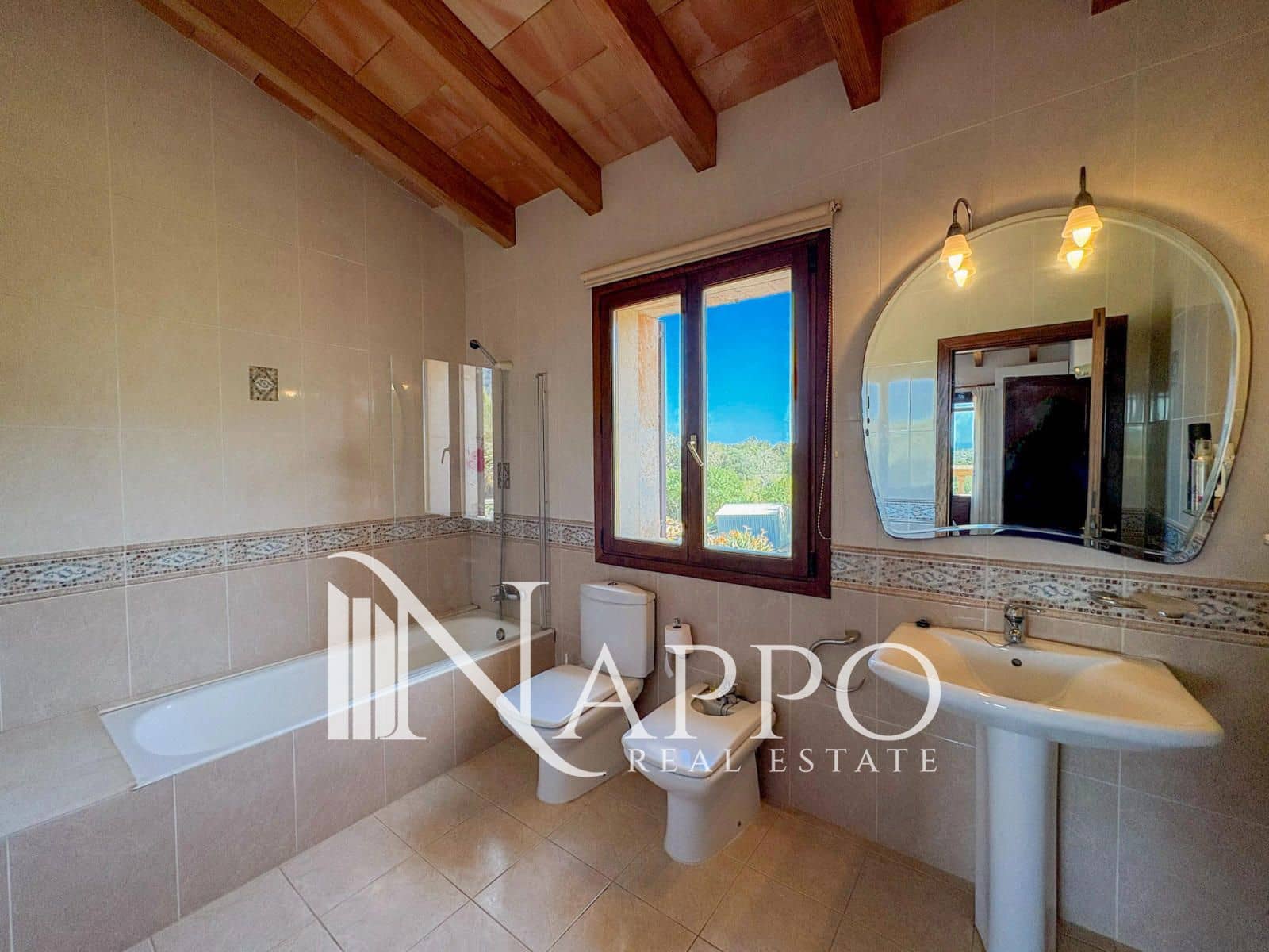 5 bedroom Villa for sale in Felanitx with pool garage - € 1,350,000 (Ref: 9850361)