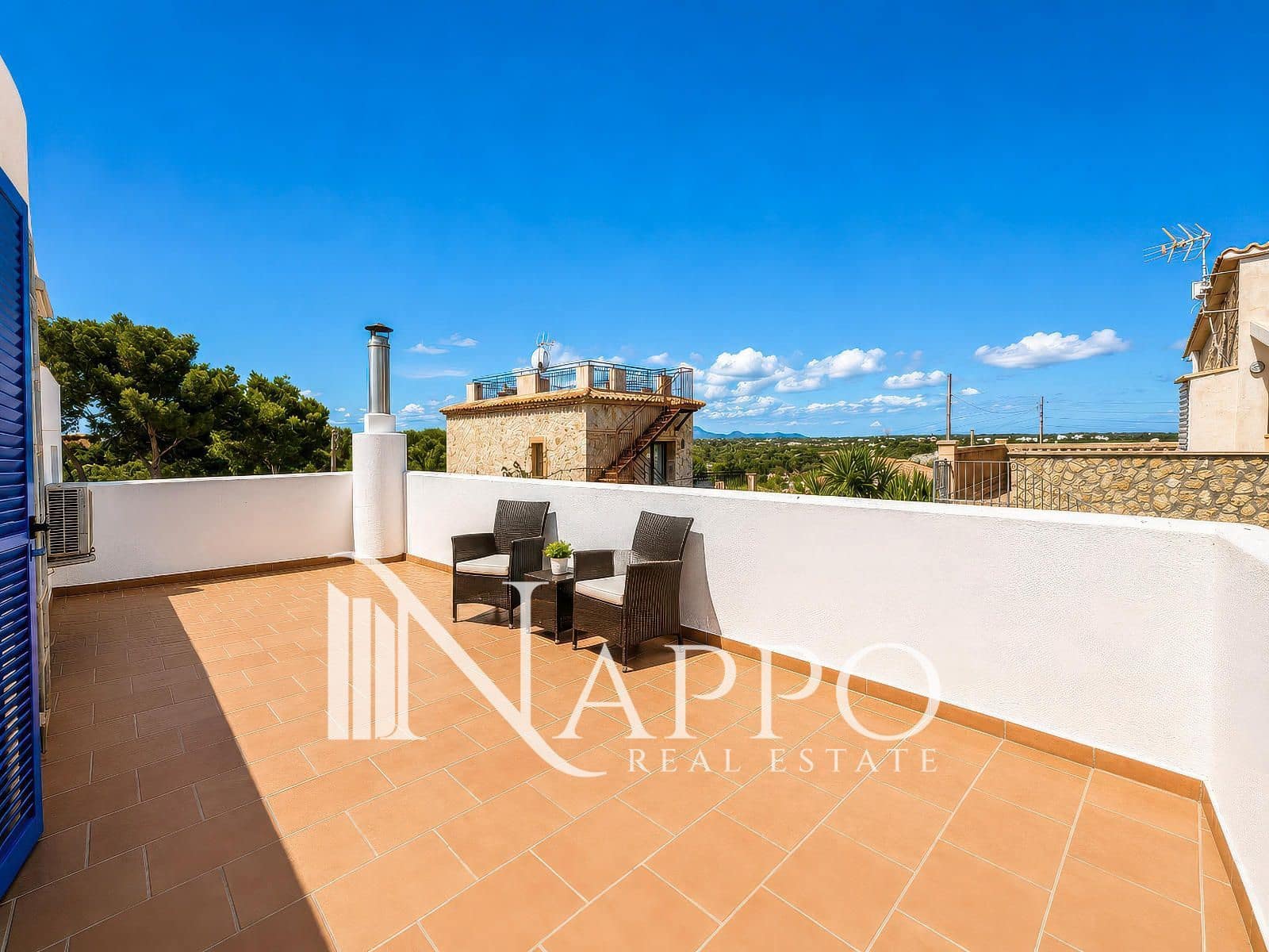 4 bedroom Villa for sale in Santanyi - € 699,000 (Ref: 9850362)