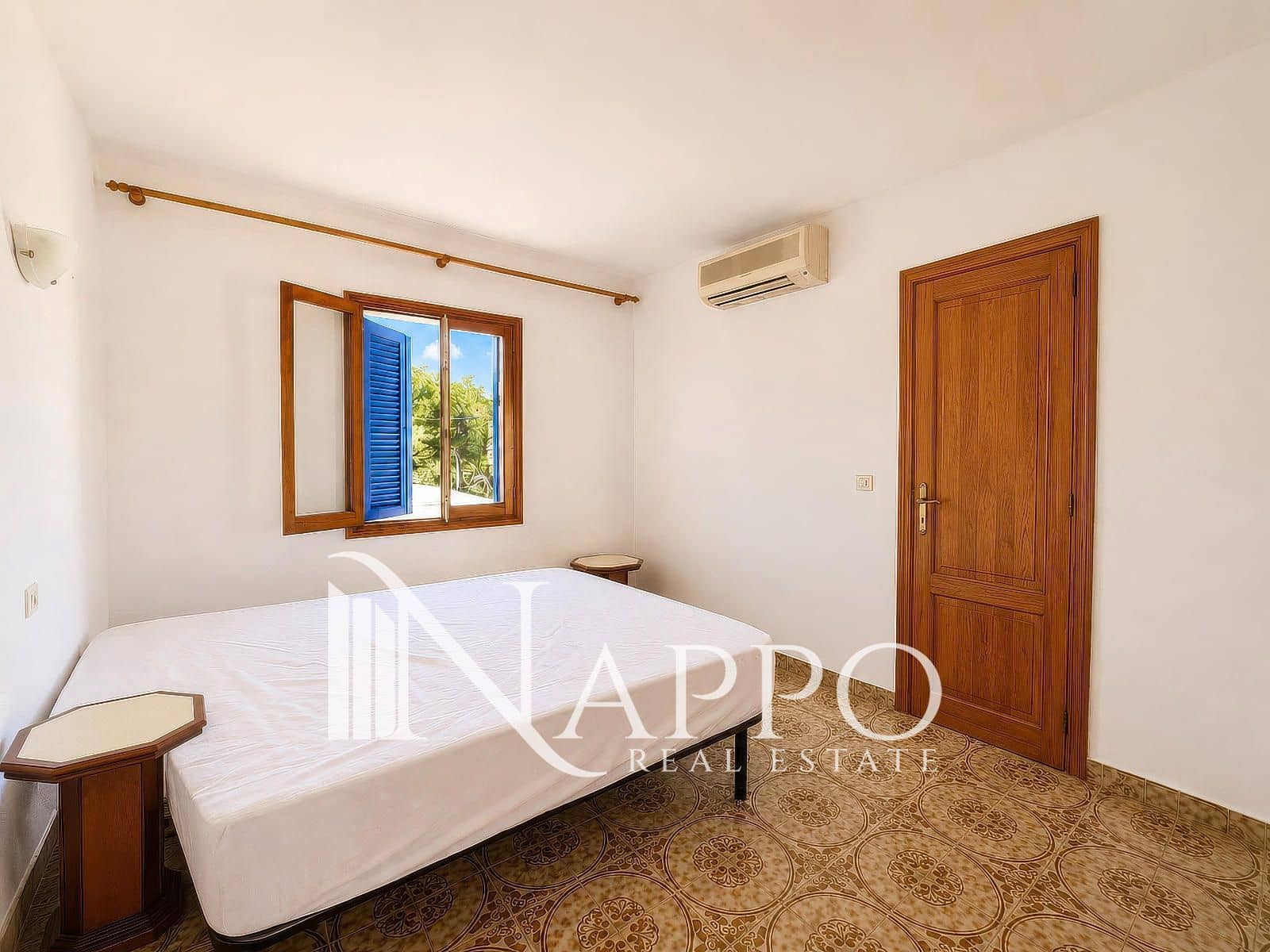 4 bedroom Villa for sale in Santanyi - € 699,000 (Ref: 9850362)
