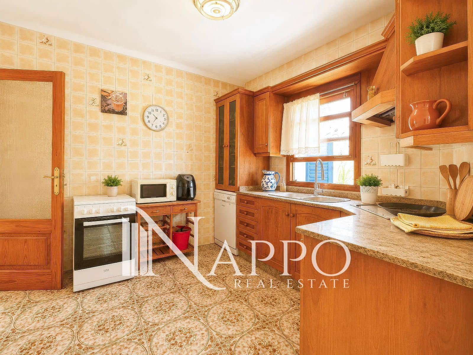 4 bedroom Villa for sale in Santanyi - € 699,000 (Ref: 9850362)
