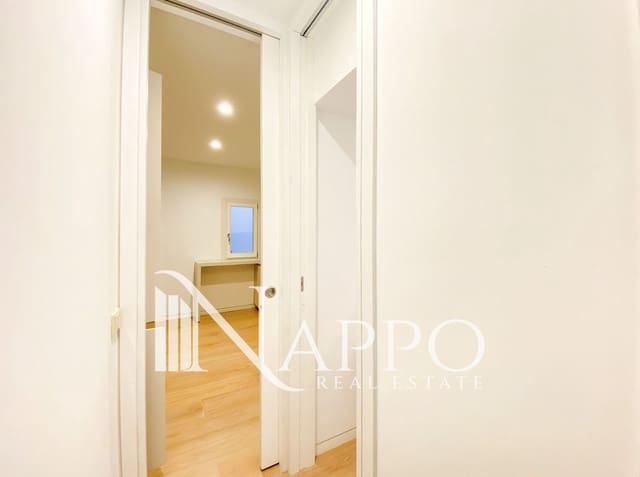 1 bedroom Flat for rent in Palma de Mallorca - € 2,000 (Ref: 9853029)