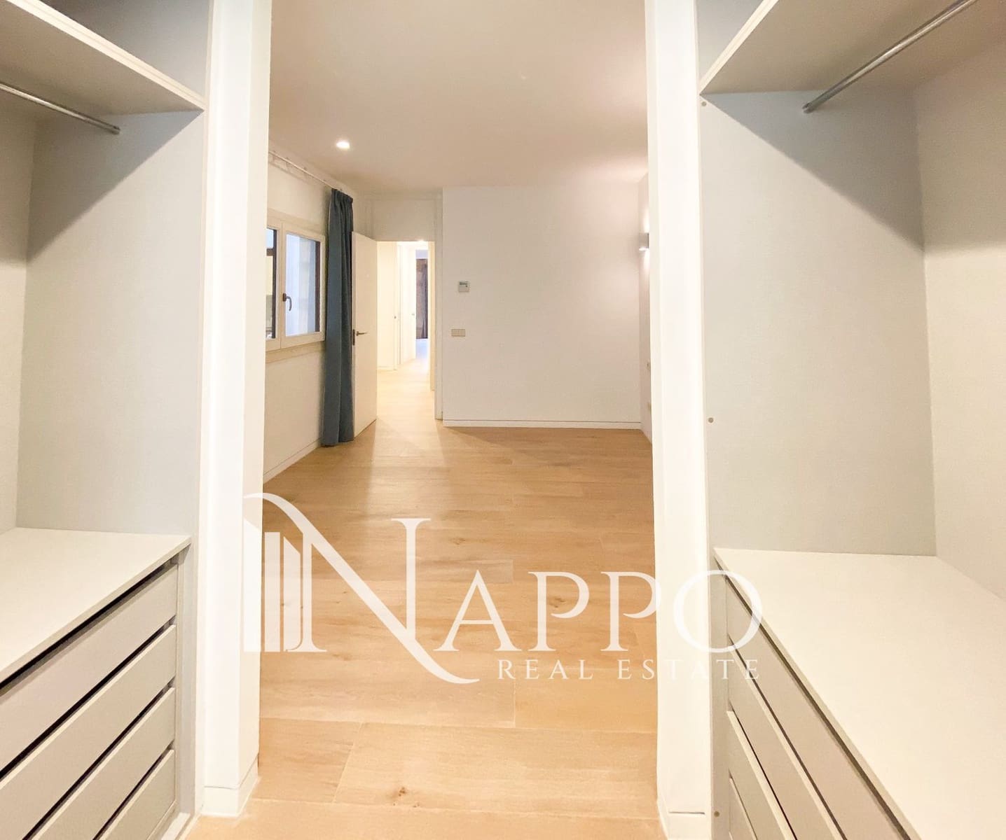 Appartement de 1 chambre à louer à Palma de Mallorca - 1 750 € (Ref: 9854421)
