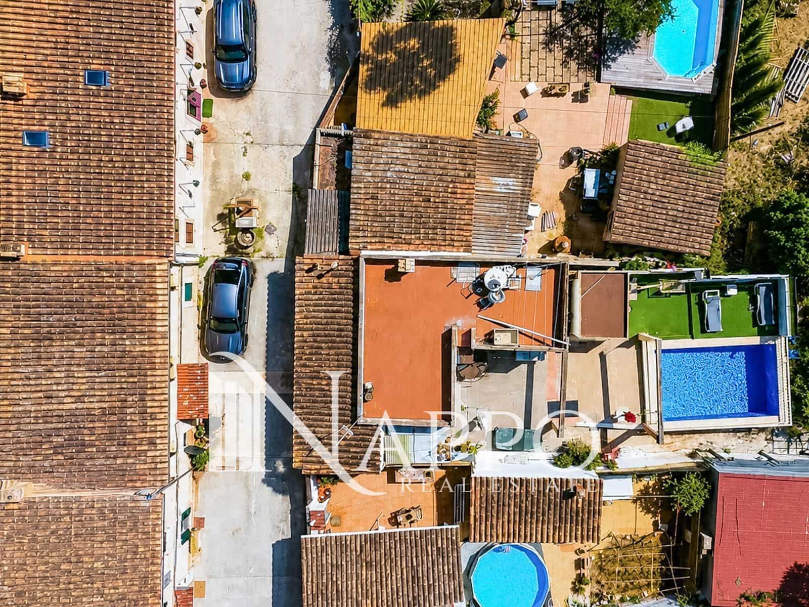 4 bedroom Townhouse for sale in Portol with pool garage - € 849,000 (Ref: 9858648)