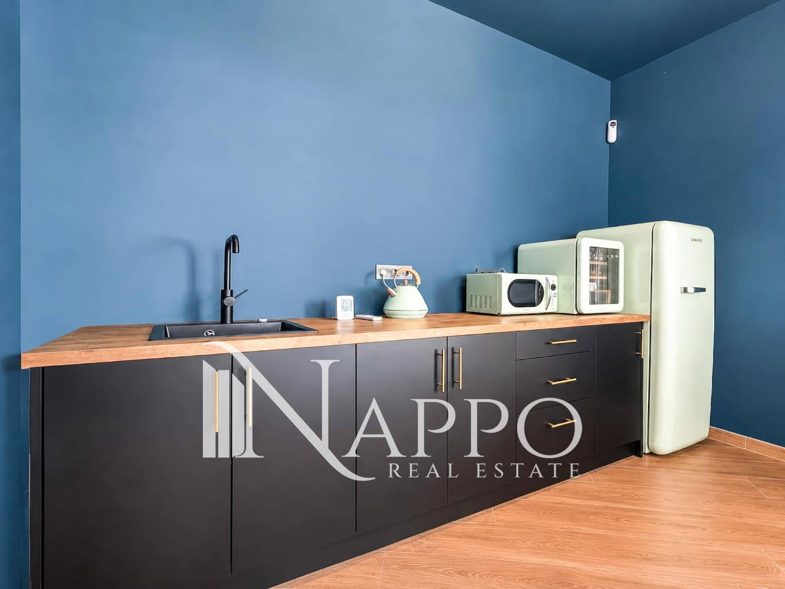 Commercial for sale in Palma de Mallorca - € 349,900 (Ref: 9860995)