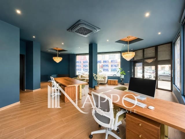 Kaupallinen myytävänä paikassa Palma de Mallorca - 349 900 € (Ref: 9860995)