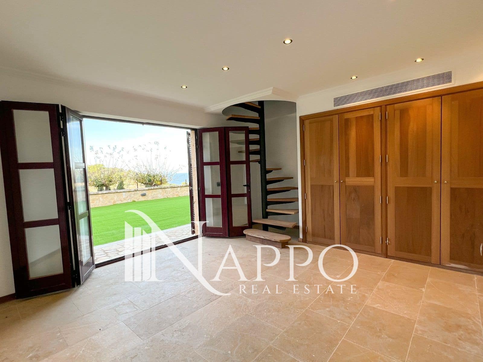 7 bedroom Villa for sale in Andratx with pool garage - € 3,500,000 (Ref: 9861329)