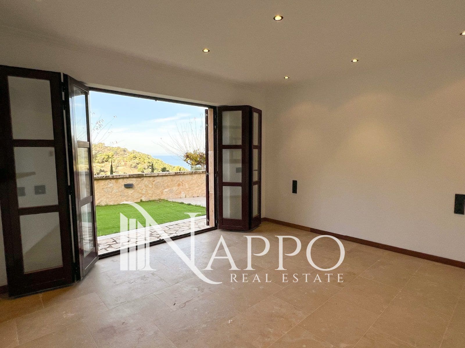 7 bedroom Villa for sale in Andratx with pool garage - € 3,500,000 (Ref: 9861329)