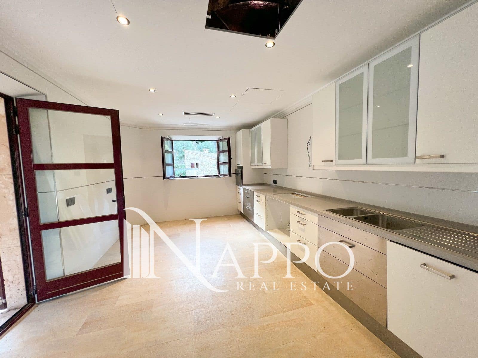 7 bedroom Villa for sale in Andratx with pool garage - € 3,500,000 (Ref: 9861329)