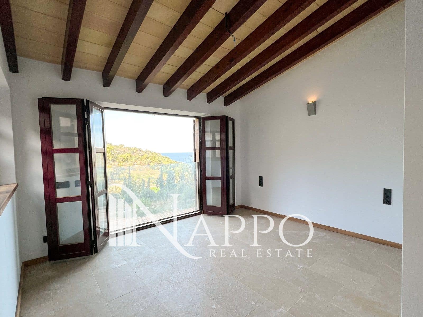 7 bedroom Villa for sale in Andratx with pool garage - € 3,500,000 (Ref: 9861329)