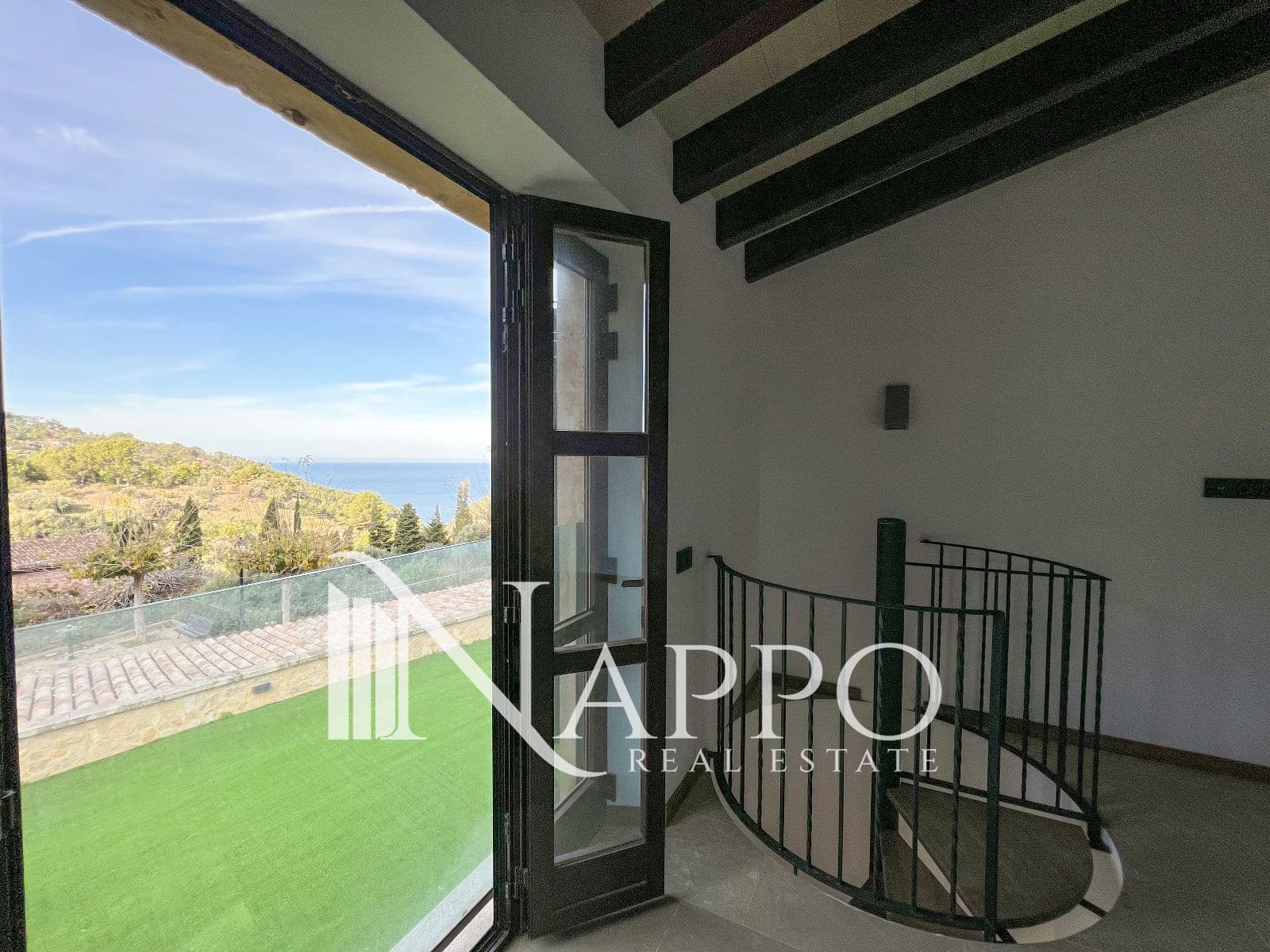 7 bedroom Villa for sale in Andratx with pool garage - € 3,500,000 (Ref: 9861329)