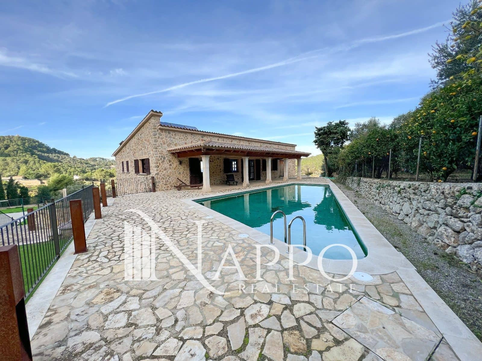 7 bedroom Villa for sale in Andratx with pool garage - € 3,500,000 (Ref: 9861329)