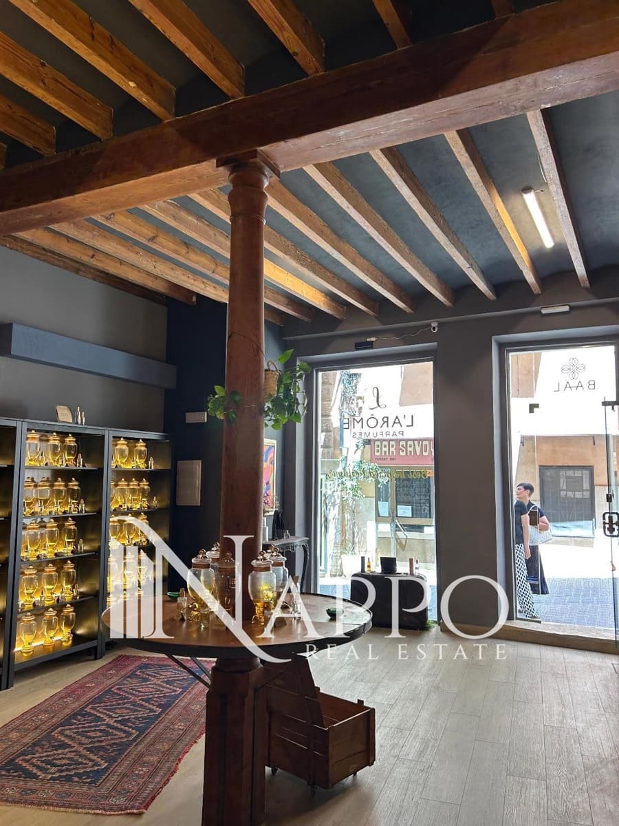 Kaupallinen vuokrattavana paikassa Palma de Mallorca - 2 000 € (Ref: 9866152)