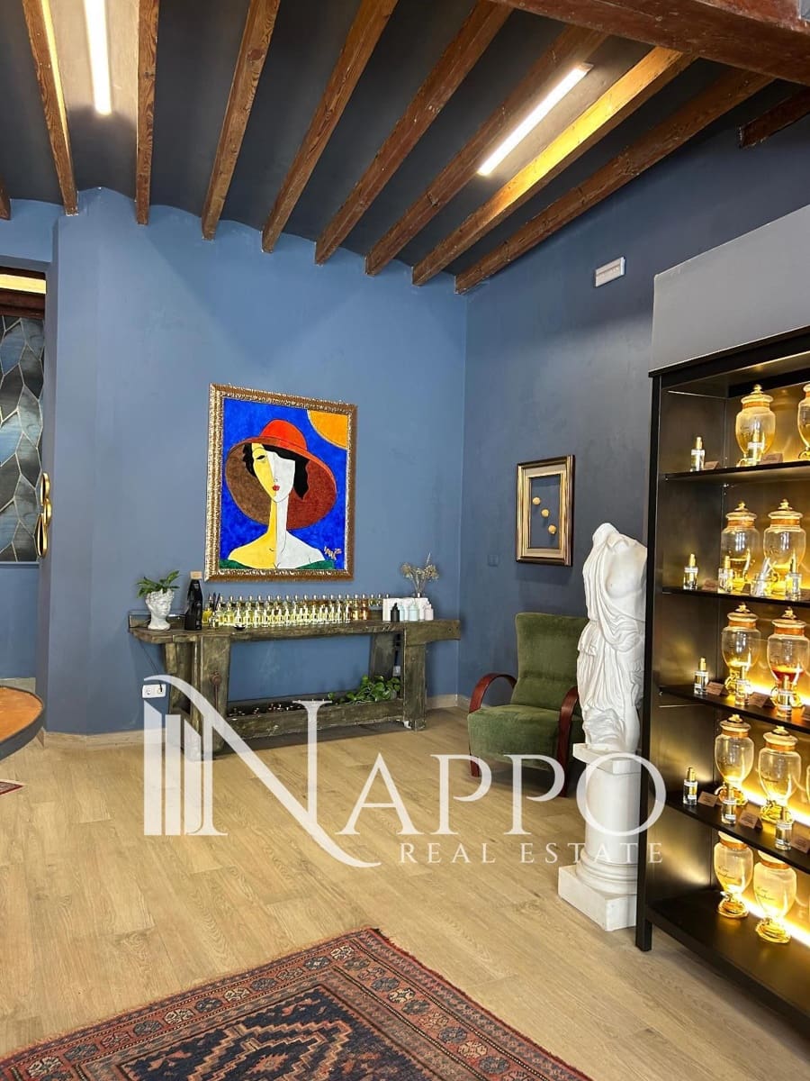Kaupallinen vuokrattavana paikassa Palma de Mallorca - 2 000 € (Ref: 9866152)