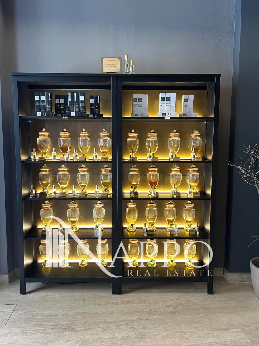 Kaupallinen vuokrattavana paikassa Palma de Mallorca - 2 000 € (Ref: 9866152)