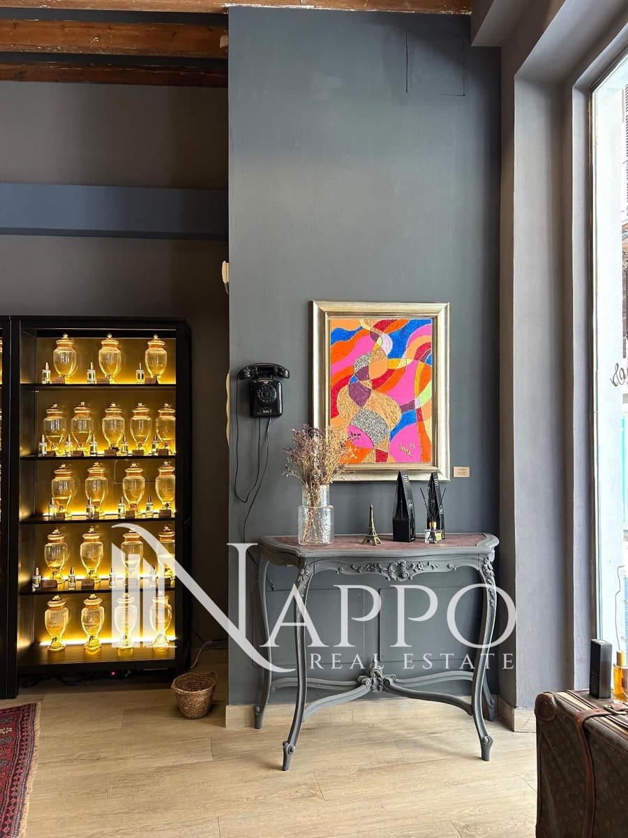 Kaupallinen vuokrattavana paikassa Palma de Mallorca - 2 000 € (Ref: 9866152)