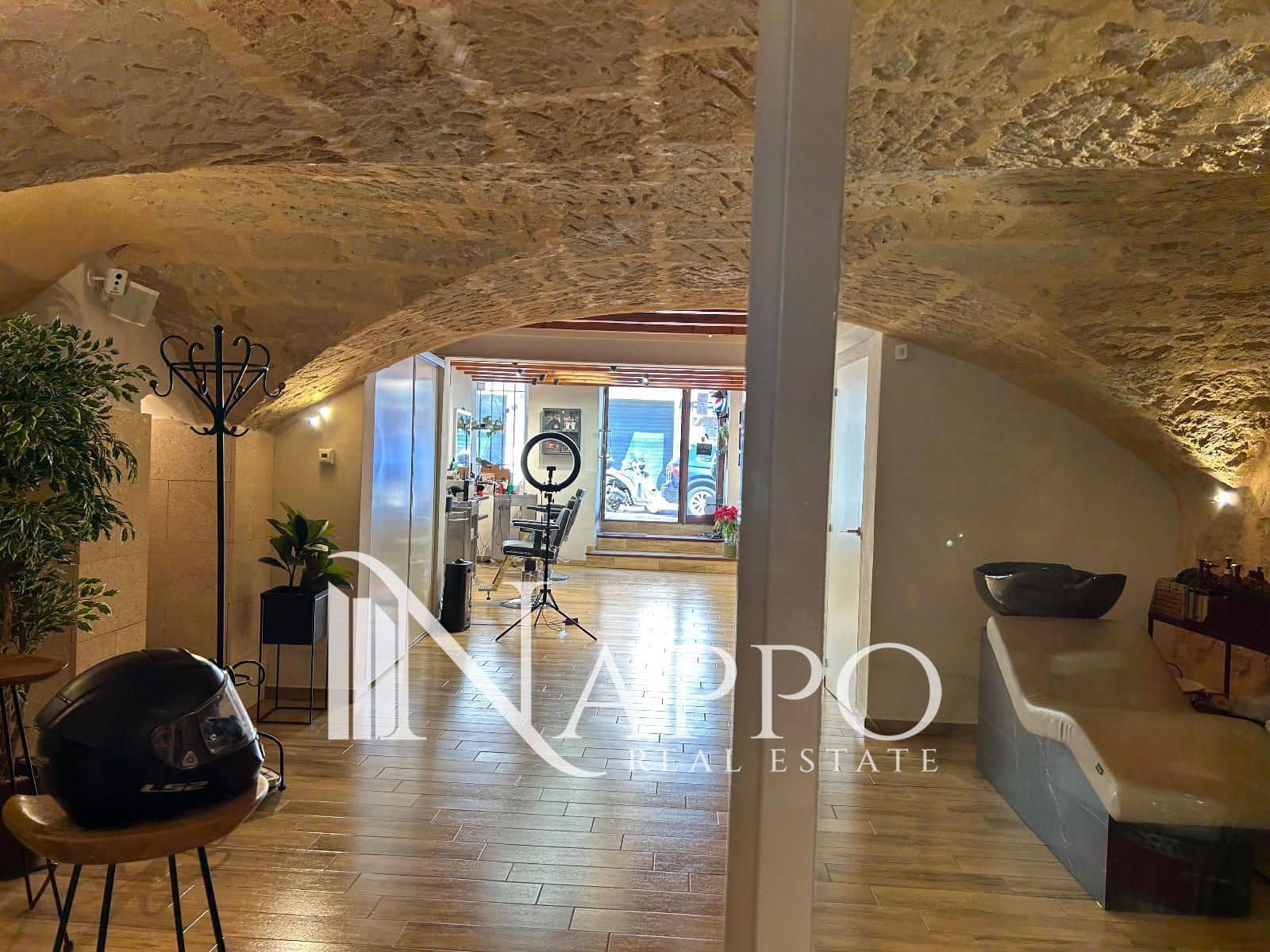 Kaupallinen vuokrattavana paikassa Palma de Mallorca - 1 670 € (Ref: 9866154)