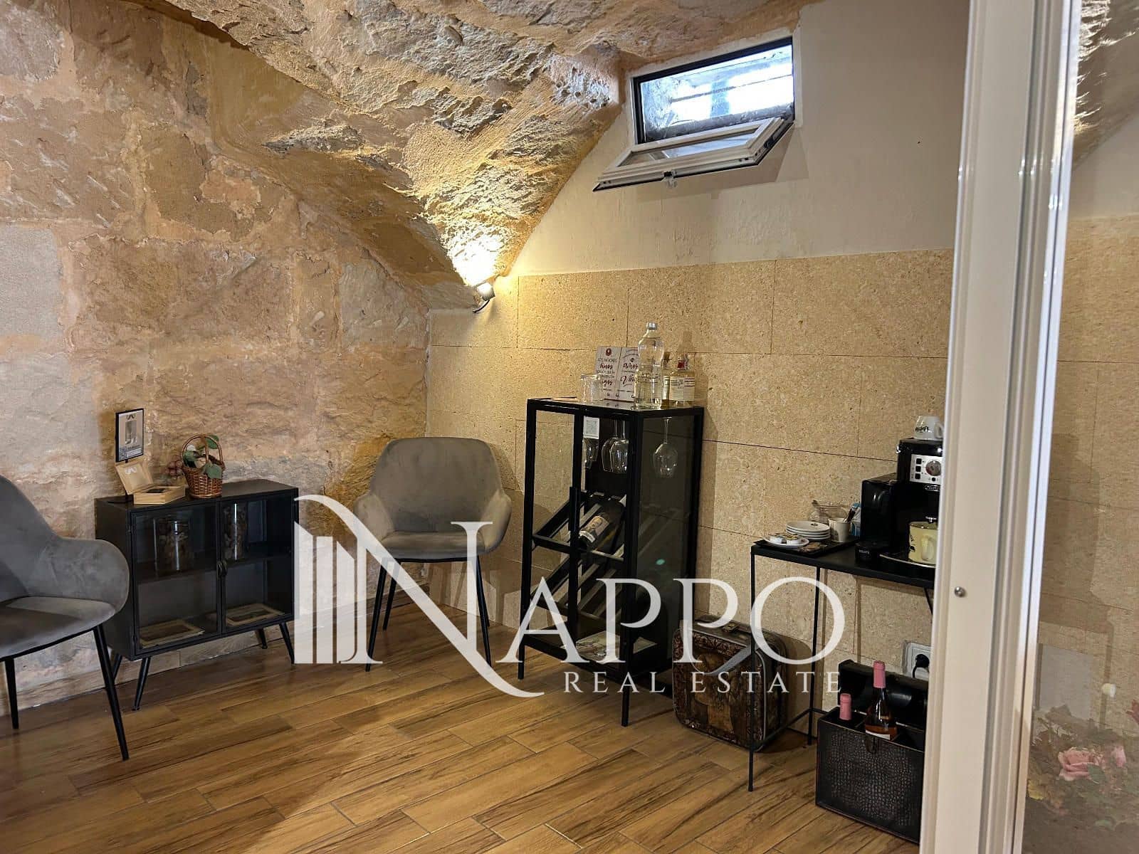 Kaupallinen vuokrattavana paikassa Palma de Mallorca - 1 670 € (Ref: 9866154)
