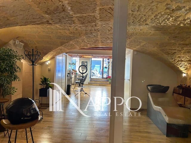 Kaupallinen vuokrattavana paikassa Santa Catalina, Palma de Mallorca - 1 670 € (Ref: 9866154)