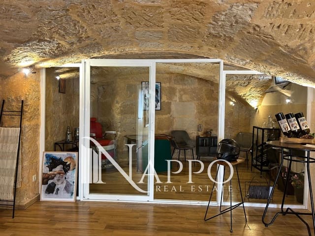 Kaupallinen vuokrattavana paikassa Santa Catalina, Palma de Mallorca - 1 670 € (Ref: 9866154)