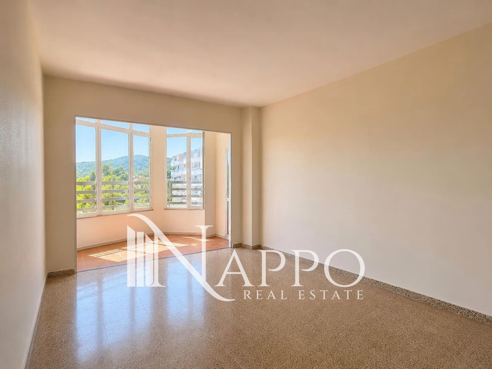 2 bedroom Flat for sale in Palmanova with pool garage - € 320,000 (Ref: 9866199)