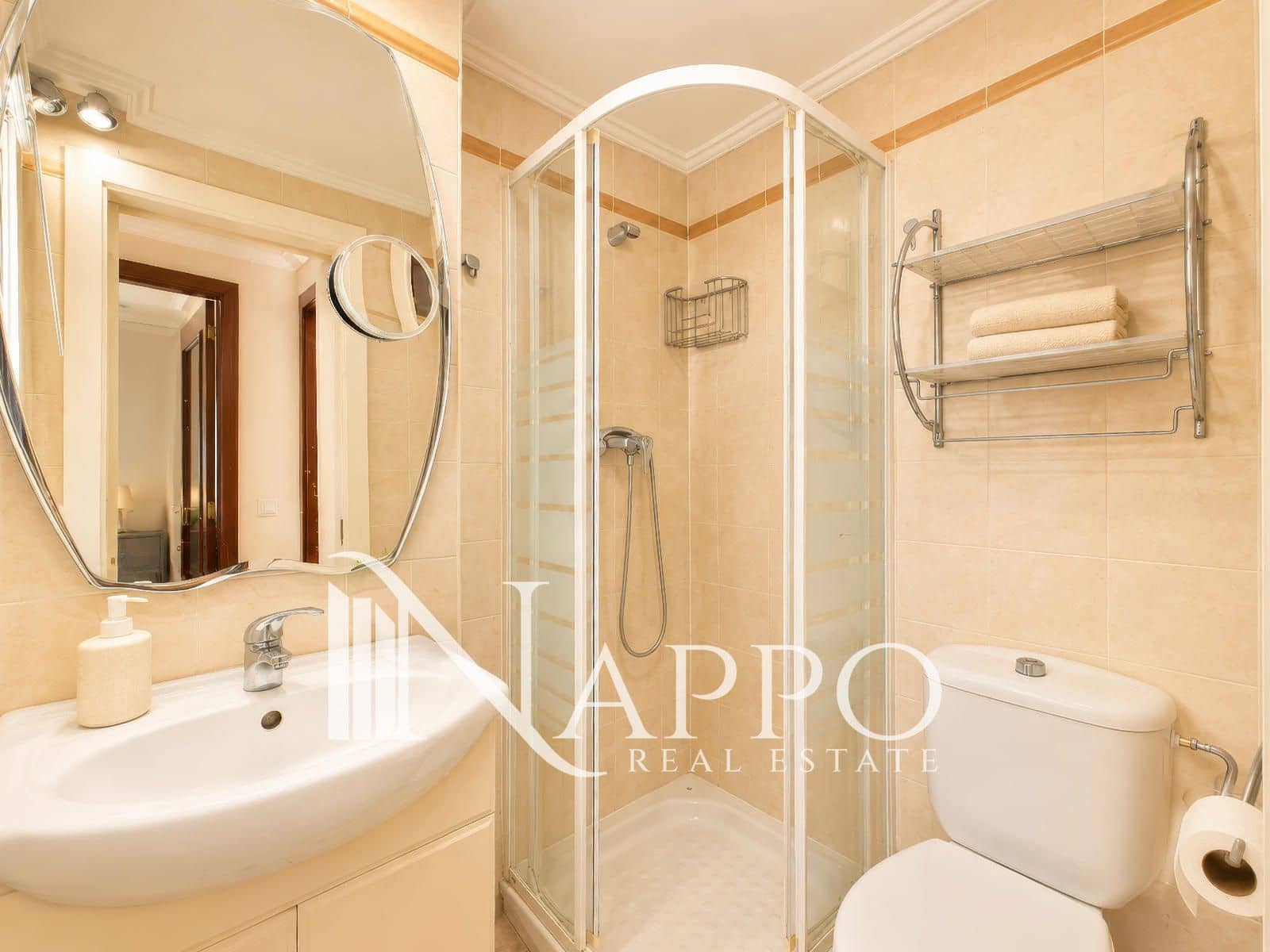 2 bedroom Flat for rent in Palma de Mallorca - € 2,000 (Ref: 9867258)