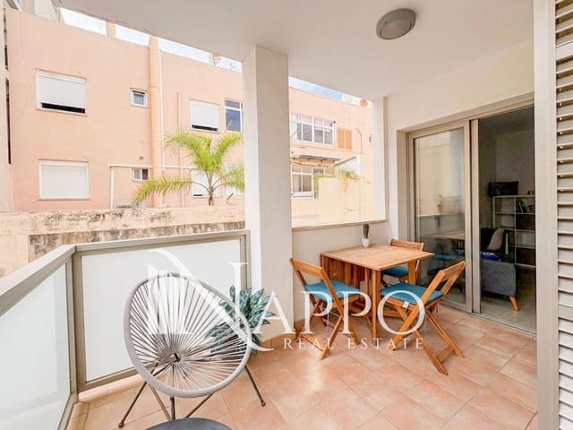2 bedroom Flat for sale in Can Pastilla, Palma de Mallorca with garage - € 395,000 (Ref: 9879882)