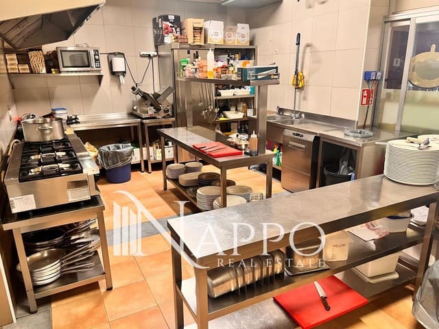 Commercial for rent in Consell - € 1,000 (Ref: 9882430)