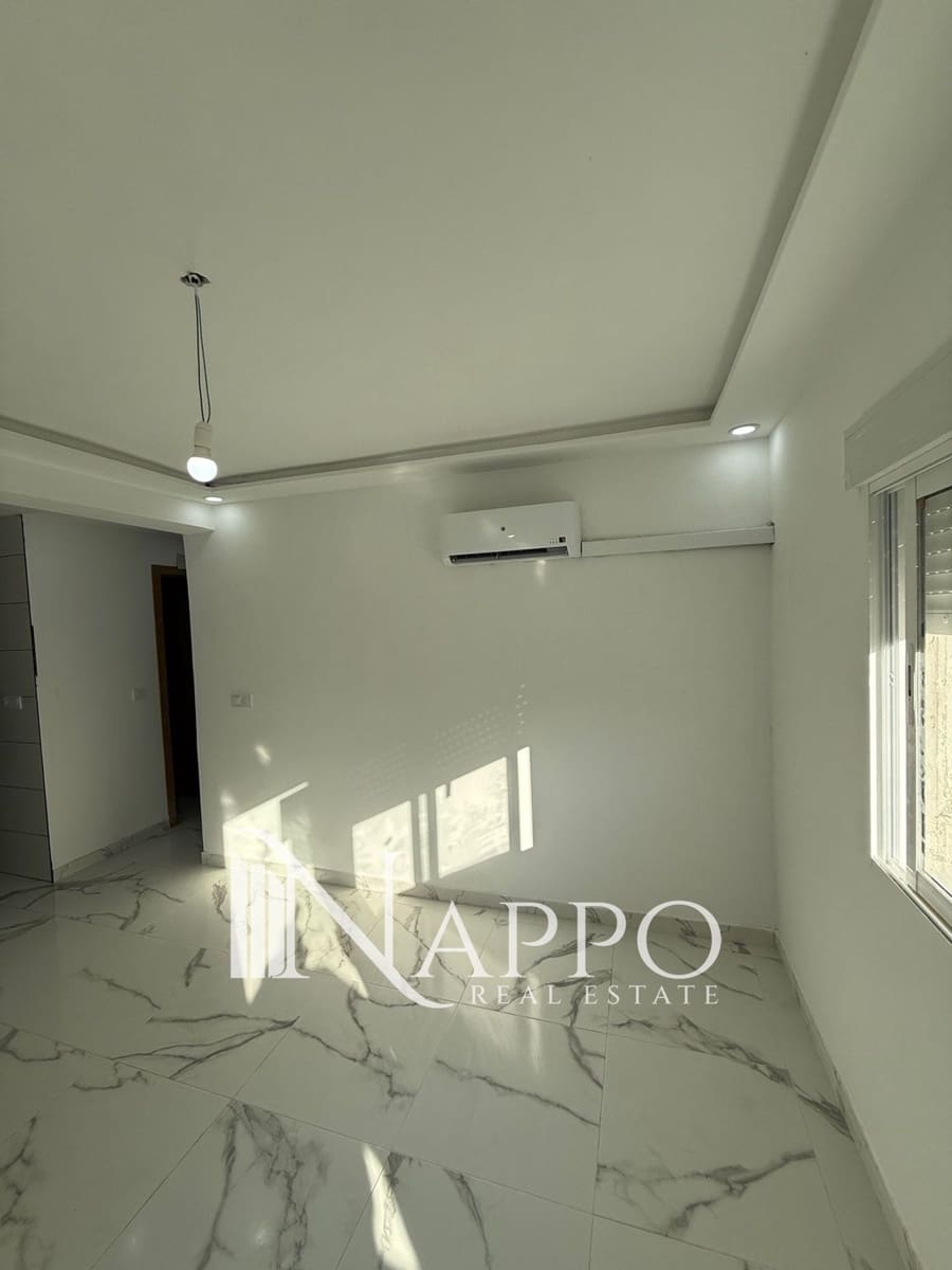 2 bedroom Flat for sale in Palma de Mallorca - € 215,000 (Ref: 9882607)