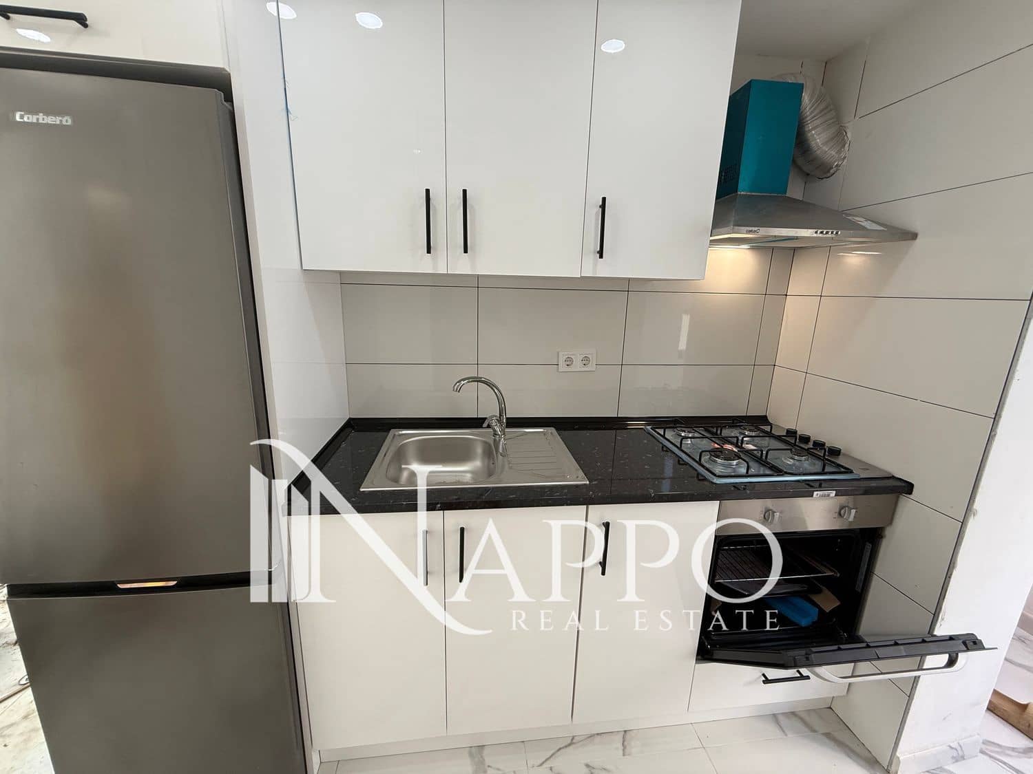 2 bedroom Flat for sale in Palma de Mallorca - € 215,000 (Ref: 9882607)