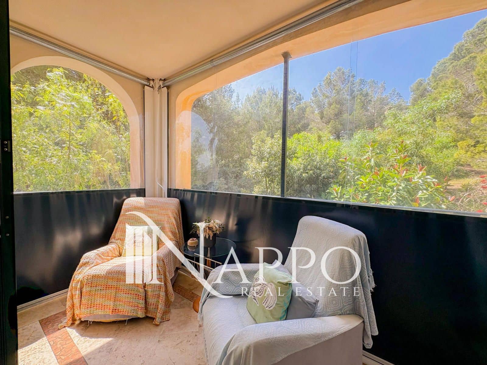 2 bedroom Flat for sale in Santa Ponsa with pool garage - € 849,000 (Ref: 9883585)
