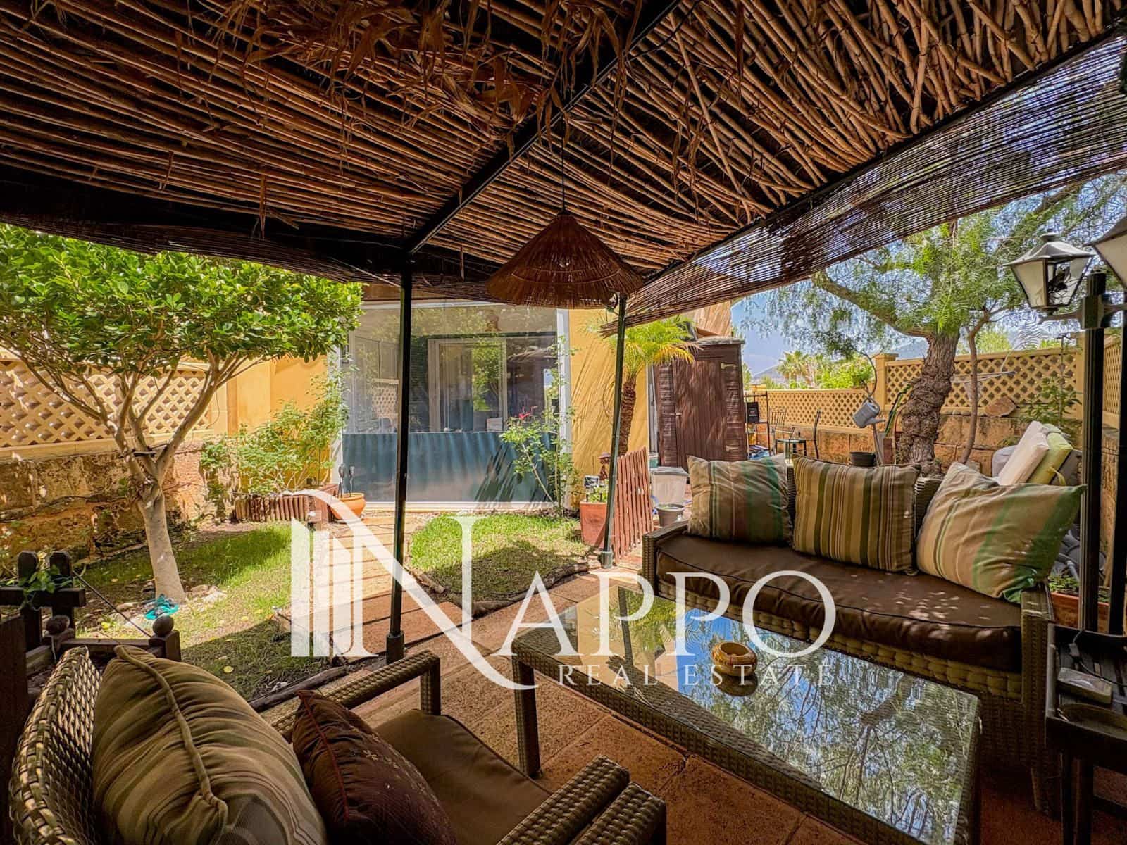 2 bedroom Flat for sale in Santa Ponsa with pool garage - € 849,000 (Ref: 9883585)