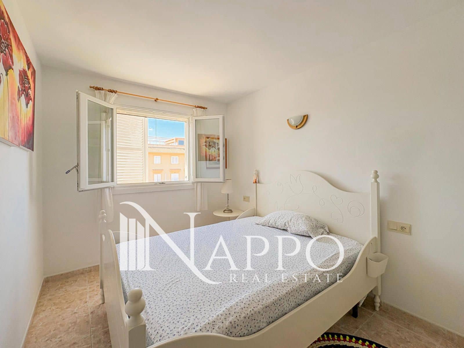 3 bedroom Flat for sale in Son Ferrer - € 530,000 (Ref: 9889143)