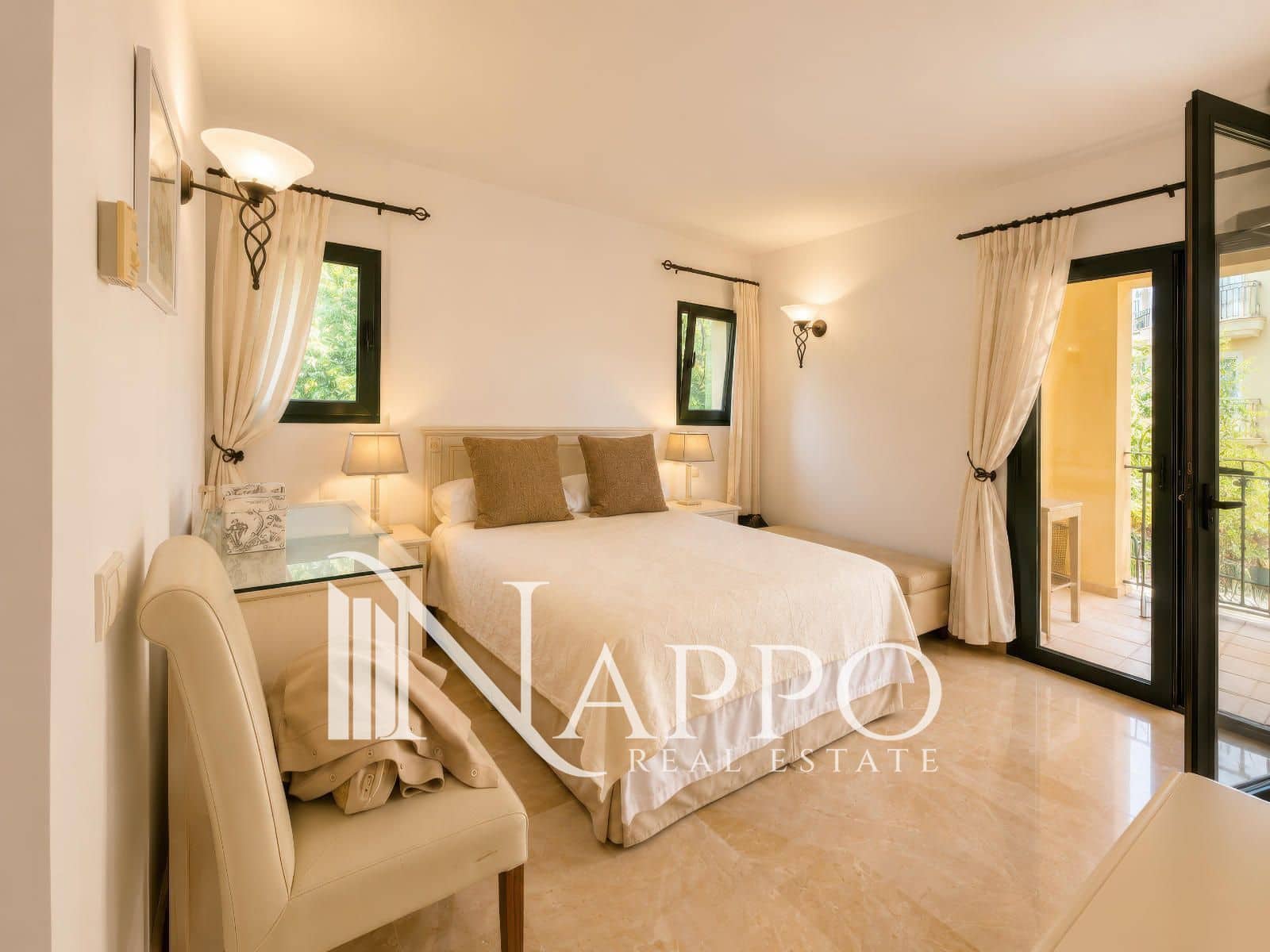3 soveværelse Lejlighed til salg i Santa Ponsa med swimmingpool garage - € 979.000 (Ref: 9892968)