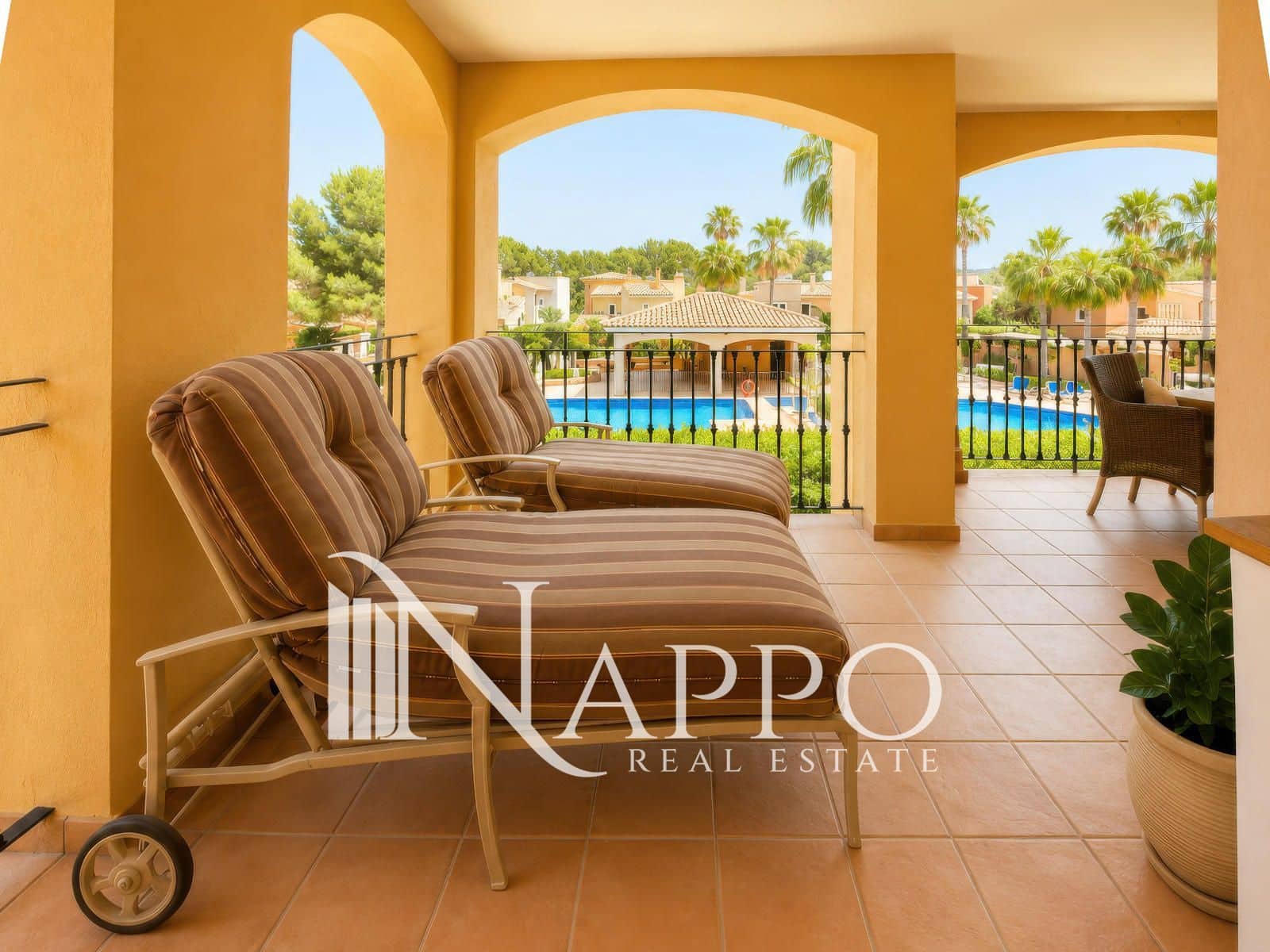 3 soveværelse Lejlighed til salg i Santa Ponsa med swimmingpool garage - € 979.000 (Ref: 9892968)