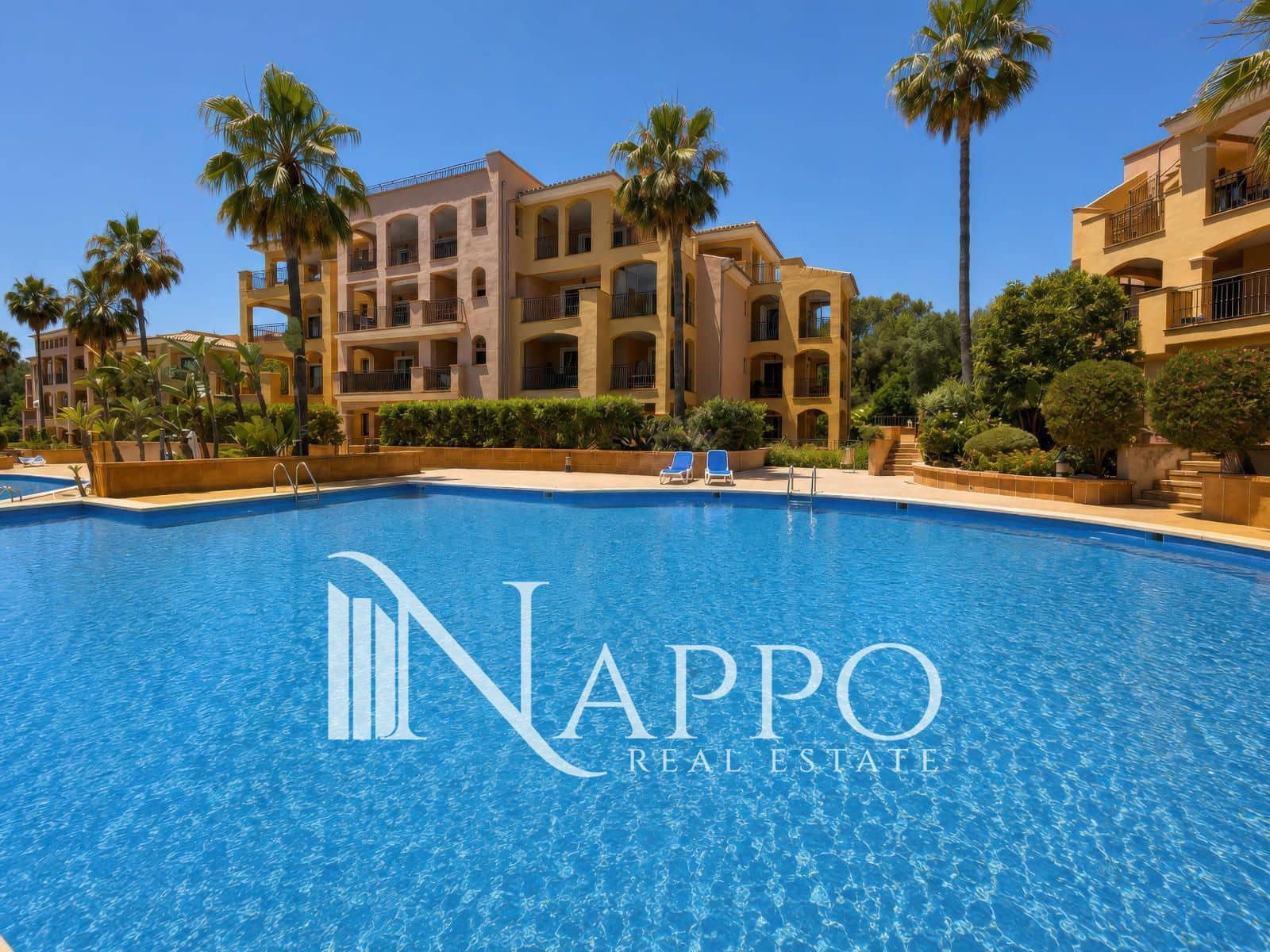 3 soveværelse Lejlighed til salg i Santa Ponsa med swimmingpool garage - € 979.000 (Ref: 9892968)