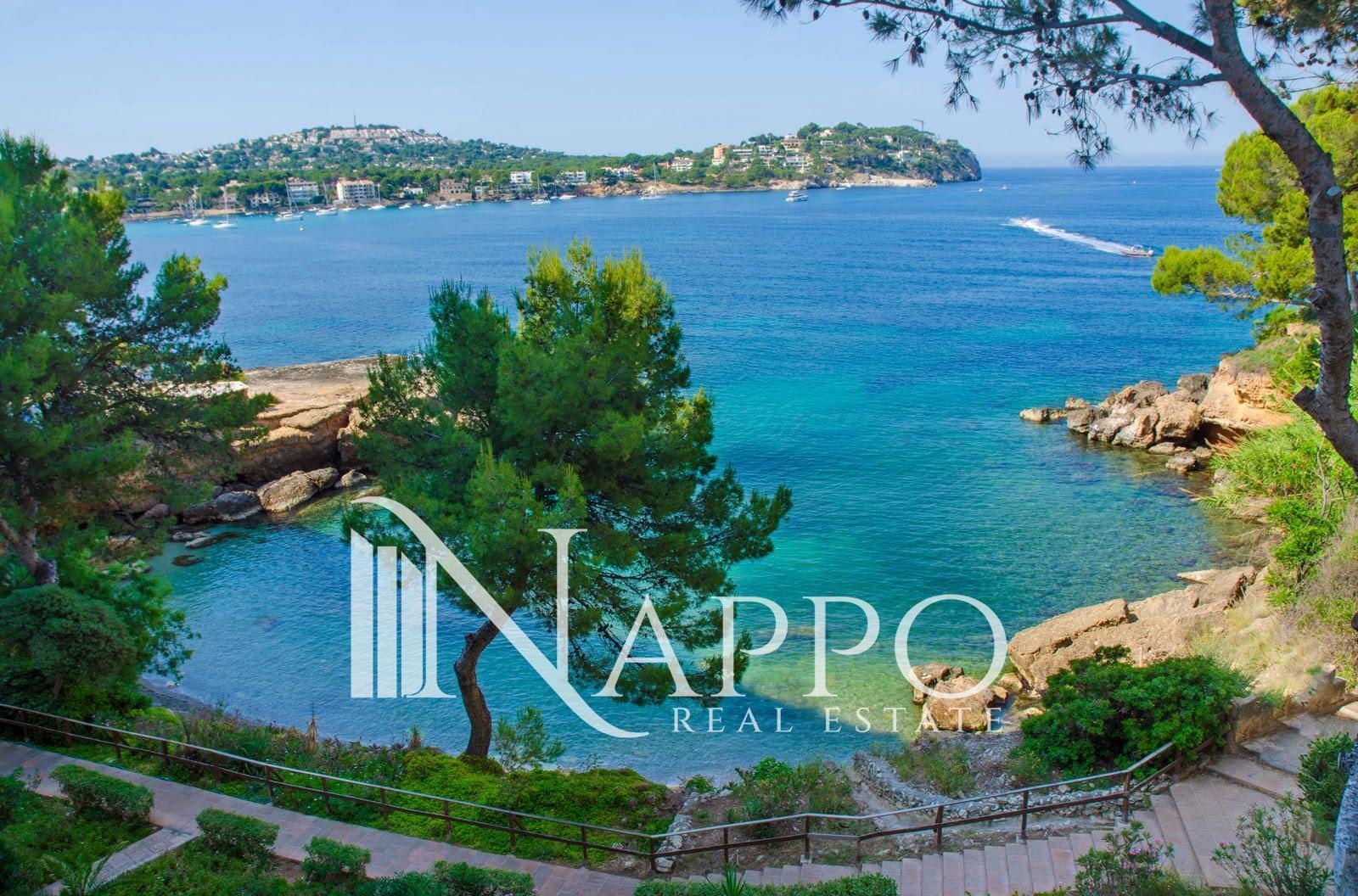 Appartement de 1 chambre à louer à Santa Ponsa avec piscine garage - 1 950 € (Ref: 9895156)