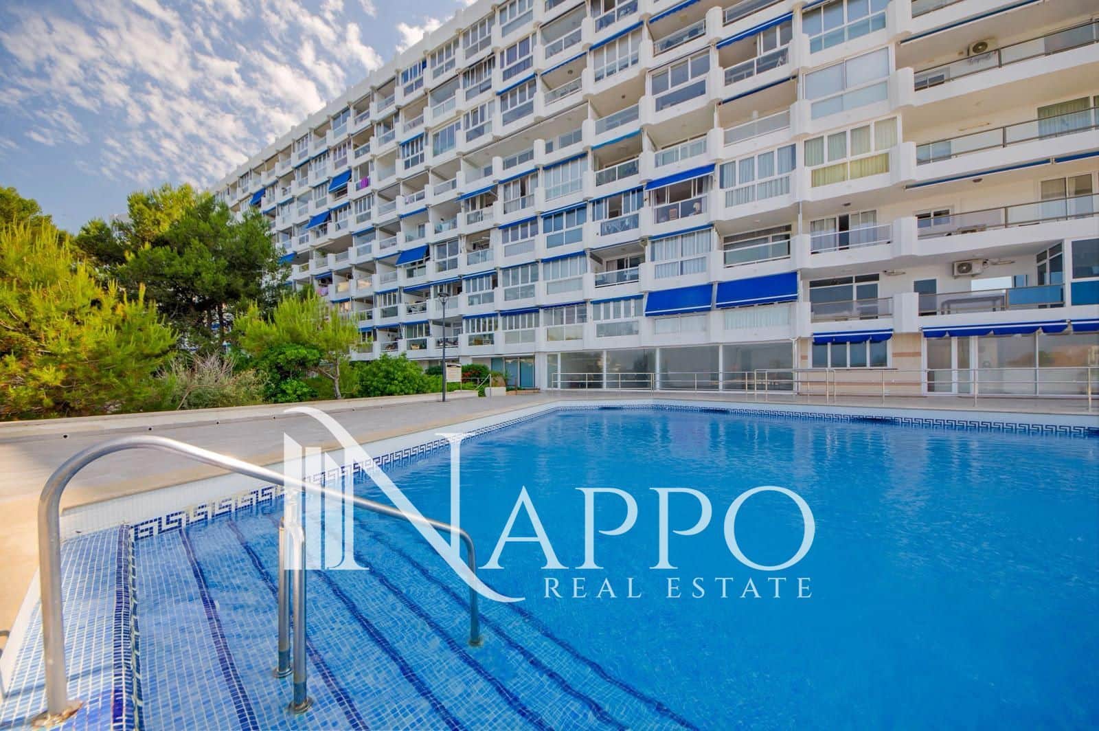 Appartement de 1 chambre à louer à Santa Ponsa avec piscine garage - 1 950 € (Ref: 9895156)