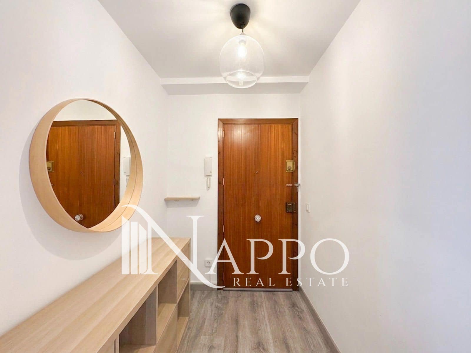 3 bedroom Flat for sale in Palma de Mallorca - € 445,000 (Ref: 9897272)