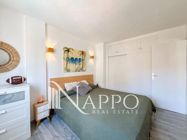 3 bedroom Flat for sale in Palma de Mallorca - € 445,000 (Ref: 9897272)