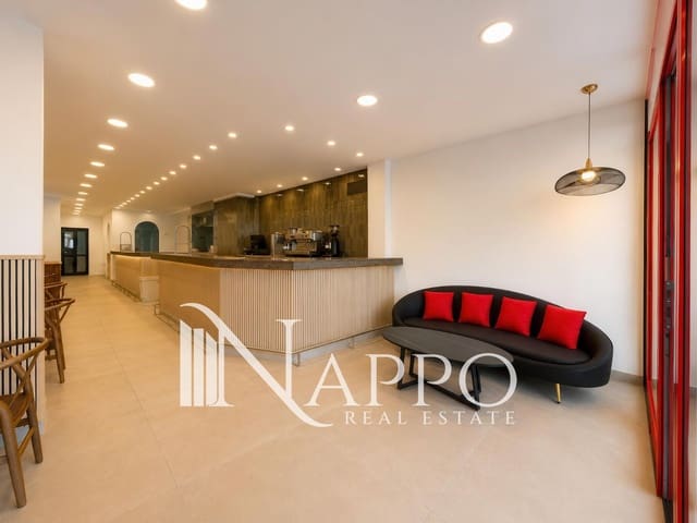 Local Commercial à louer à Palma de Mallorca - 1 500 € (Ref: 9897273)